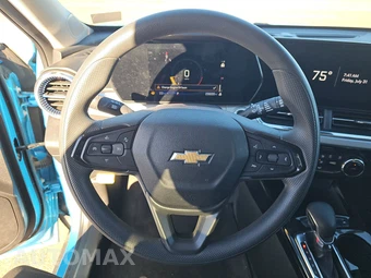 2025 Chevrolet Trax LT - miniatura 10