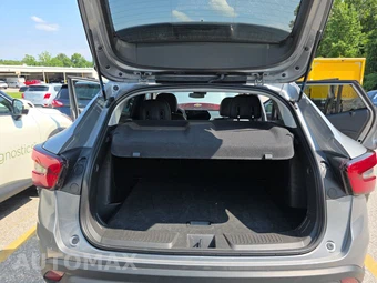 2025 Chevrolet Trax LT – miniatura 16
