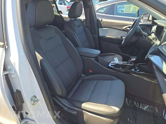 2025 Chevrolet Trax LT – miniatura 18