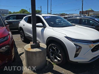 2025 Chevrolet Trax LT – miniatura 4