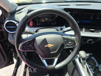 2025 Chevrolet Trax LT - miniatura 10