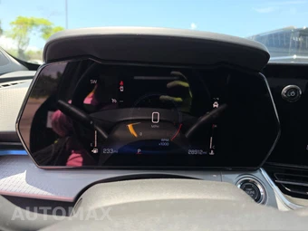 2025 Chevrolet Trax LT - miniatura 12