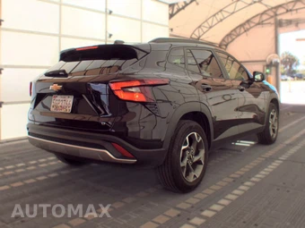 2025 Chevrolet Trax LT - miniatura 4