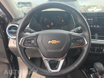 2025 Chevrolet Trax LT - miniatura 10