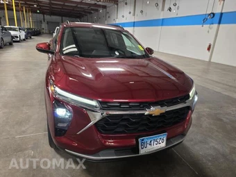 2025 Chevrolet Trax LT - miniatura 4
