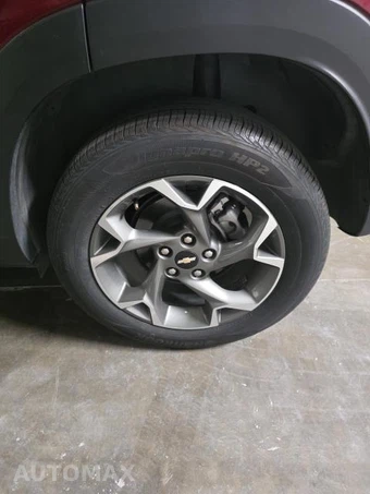 2025 Chevrolet Trax LT - miniatura 6