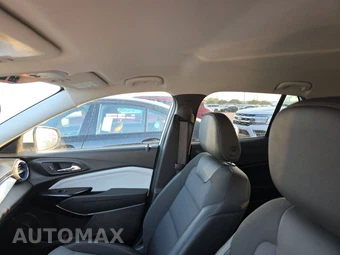 2025 Chevrolet Trax LT – miniatura 17