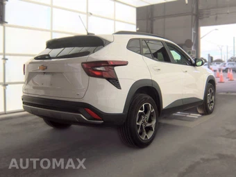 2025 Chevrolet Trax LT - miniatura 4