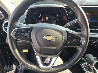 2025 Chevrolet Trax LT - miniatura 10