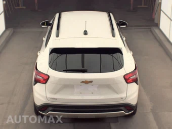 2025 Chevrolet Trax LT - miniatura 5