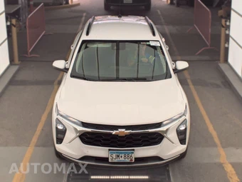 2025 Chevrolet Trax LT - miniatura 2