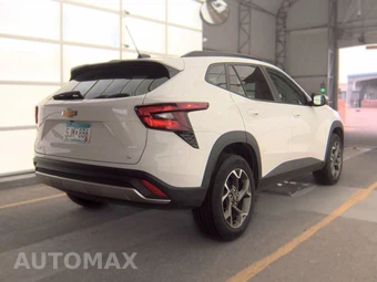 2025 Chevrolet Trax LT - miniatura 4