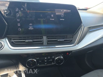2025 Chevrolet Trax LT - miniatura 11