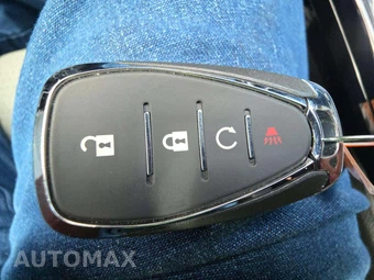 2025 Chevrolet Trax LT - miniatura 8