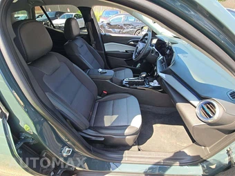 2025 Chevrolet Trax LT - miniatura 18