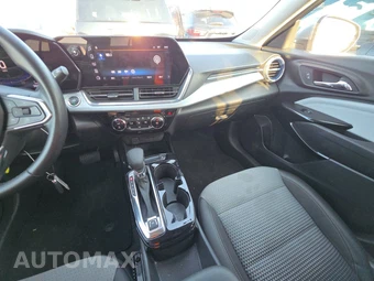 2025 Chevrolet Trax LT – miniatura 11