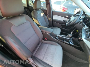 2025 Chevrolet Trax LT – miniatura 8