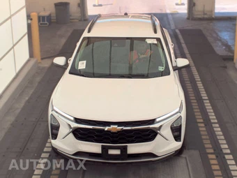 2025 Chevrolet Trax LT - miniatura 2