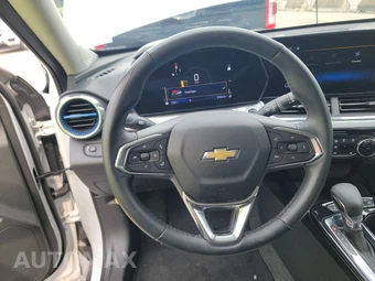 2025 Chevrolet Trax LT - miniatura 10
