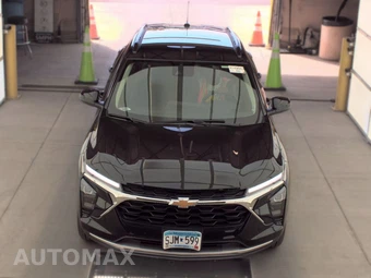 2025 Chevrolet Trax LT - miniatura 2