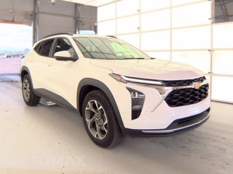 2025 Chevrolet Trax LT - miniatura 3