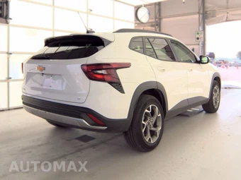 2025 Chevrolet Trax LT - miniatura 4