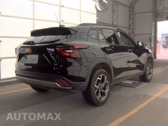 2025 Chevrolet Trax LT - miniatura 4