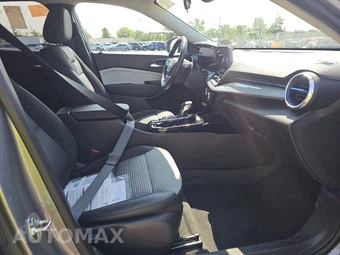 2025 Chevrolet Trax LT - miniatura 8