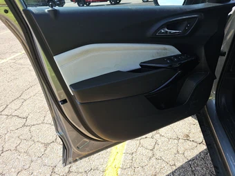 2025 Chevrolet Trax LT - miniatura 9