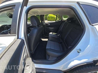 2025 Chevrolet Trax LT – miniatura 13