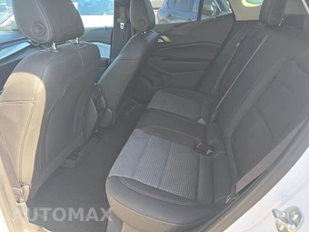 2025 Chevrolet Trax LT - miniatura 13