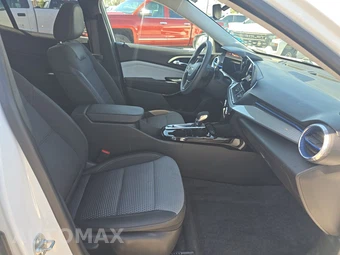 2025 Chevrolet Trax LT - miniatura 8