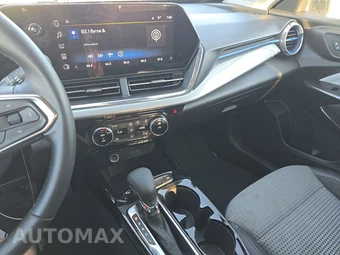 2025 Chevrolet Trax LT - miniatura 11