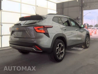 2025 Chevrolet Trax LT – miniatura 4
