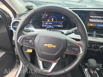 2025 Chevrolet Trax LT - miniatura 10
