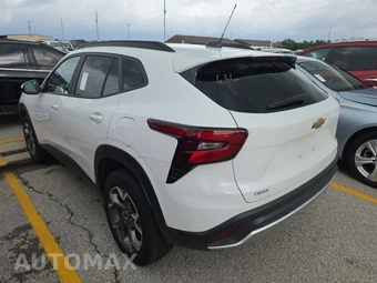 2025 Chevrolet Trax LT - miniatura 6
