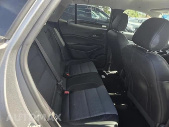 2025 Chevrolet Trax LT – miniatura 18