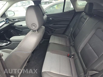 2025 Chevrolet Trax LT - miniatura 13