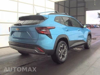 2025 Chevrolet Trax LT - miniatura 4