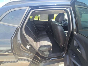 2025 Chevrolet Trax LT – miniatura 16