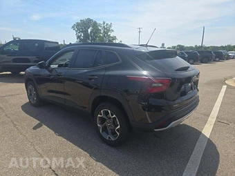 2025 Chevrolet Trax LT – miniatura 2