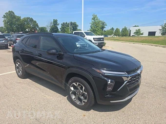 2025 Chevrolet Trax LT – miniatura 4