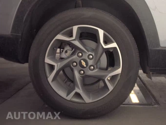 2025 Chevrolet Trax LT - miniatura 11