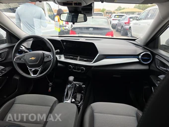 2025 Chevrolet Trax LT - miniatura 17