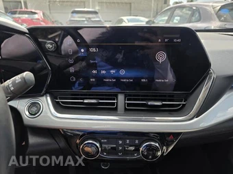 2025 Chevrolet Trax LT – miniatura 3
