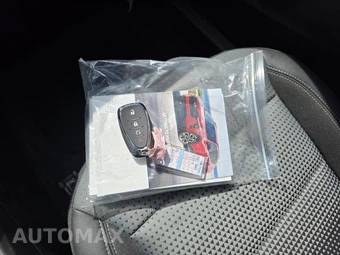 2025 Chevrolet Trax LT – miniatura 5