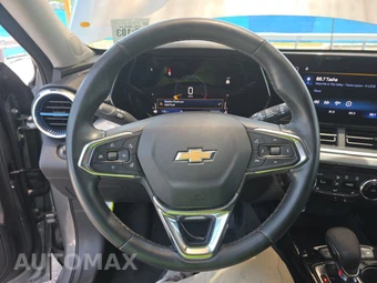 2025 Chevrolet Trax LT - miniatura 10