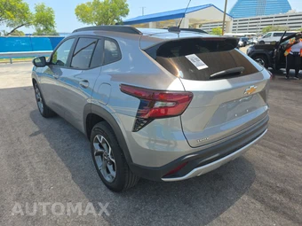 2025 Chevrolet Trax LT - miniatura 6