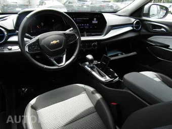 2025 Chevrolet Trax LT – miniatura 5