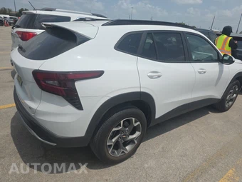 2025 Chevrolet Trax LT - miniatura 4